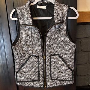 Women's Black and White Patterned Vest